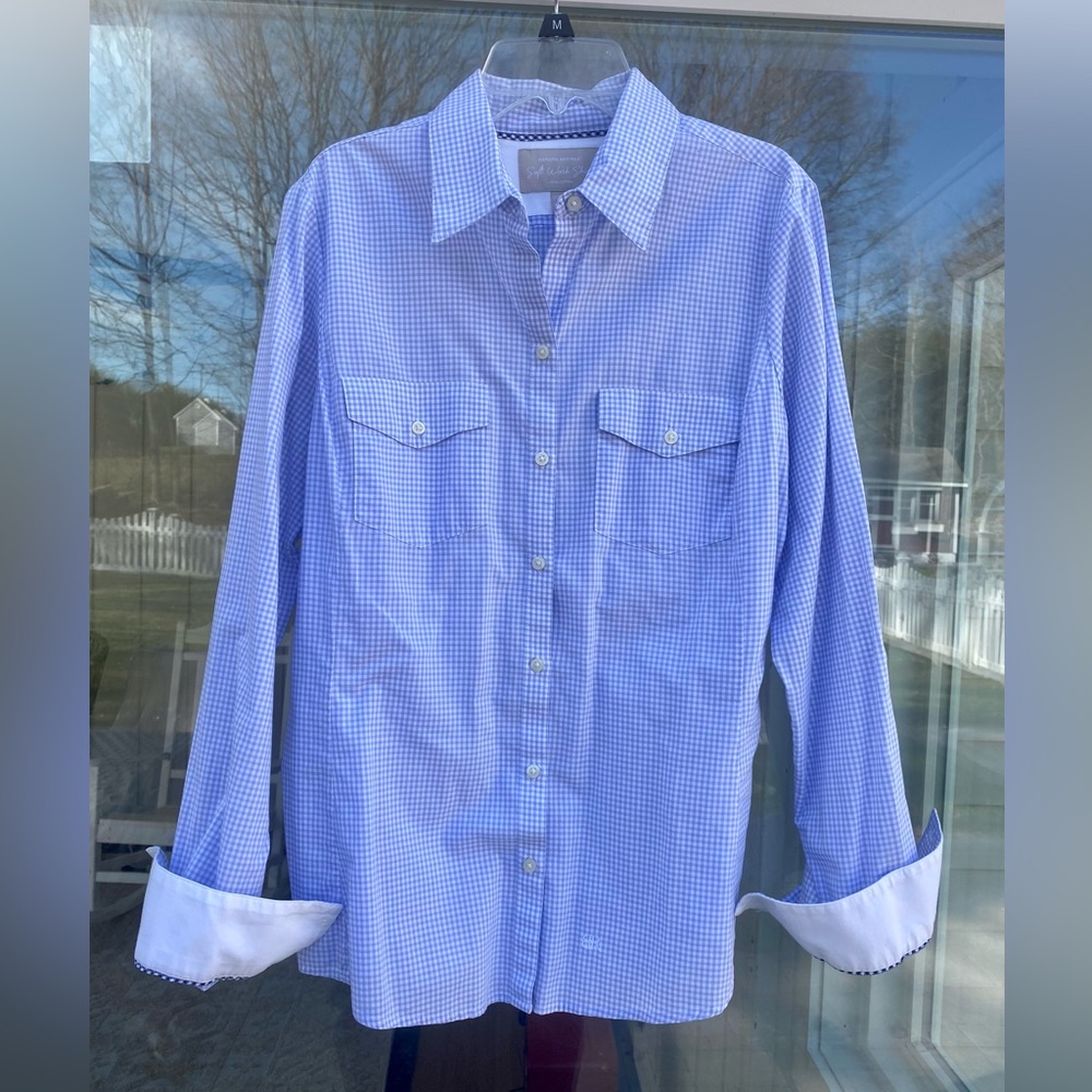Banana Republic Woman’s Soft Wash Button Down Shirt